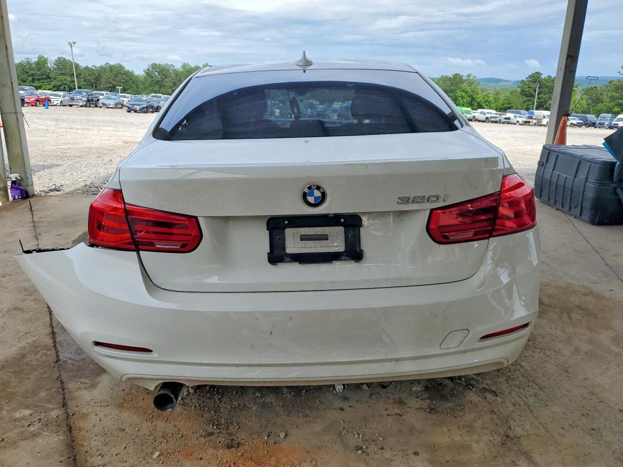 2018 BMW 3 SERIES