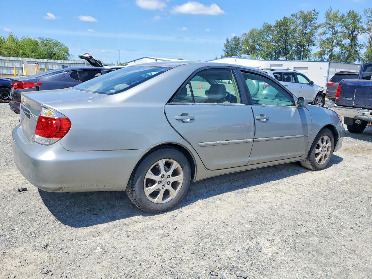 2005 TOYOTA CAMRY