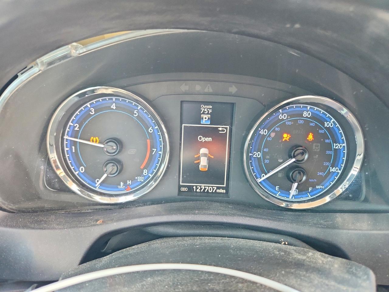 2017 TOYOTA COROLLA