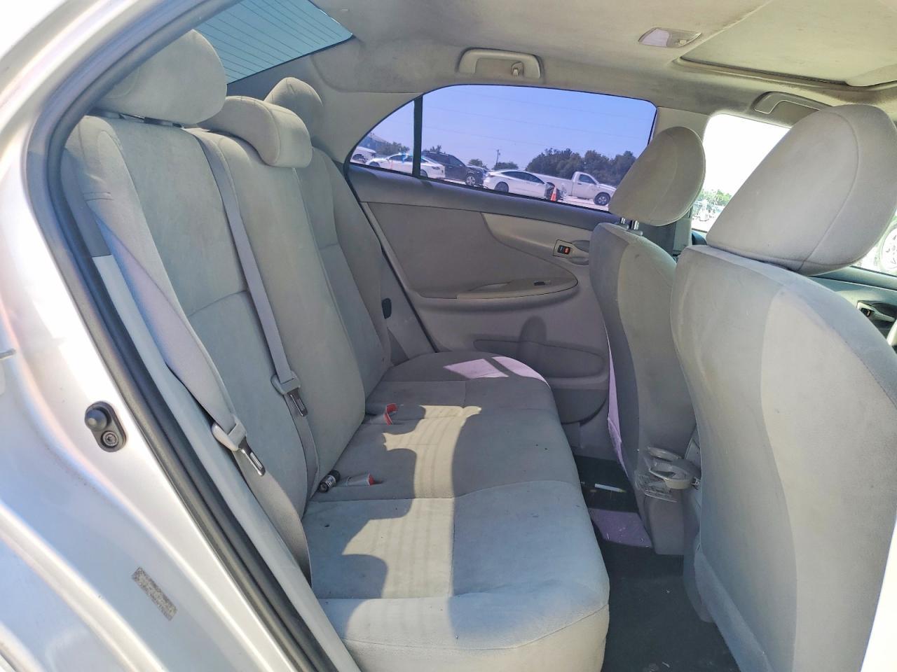 2009 TOYOTA COROLLA