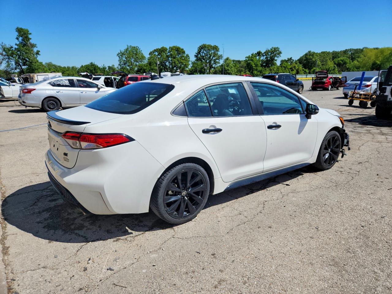 2022 TOYOTA COROLLA