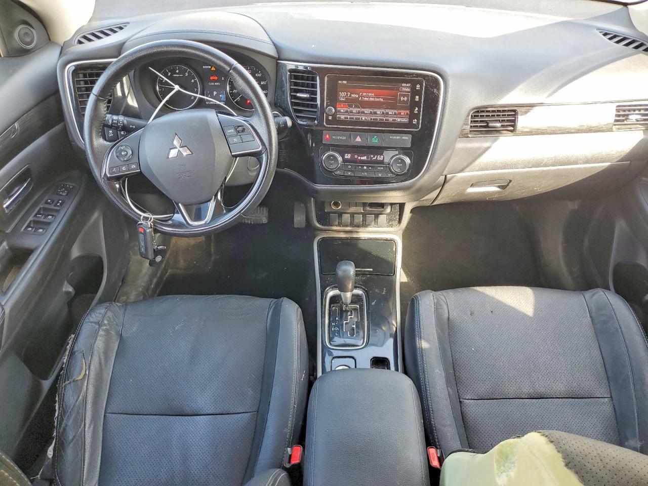 2017 MITSUBISHI outlander