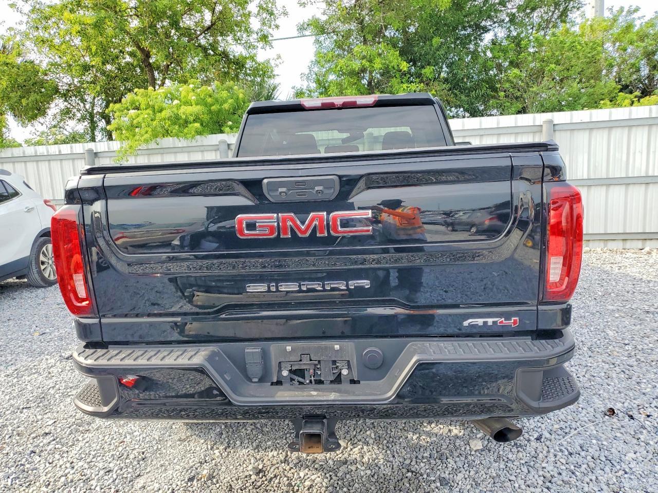 2021 GMC Sierra