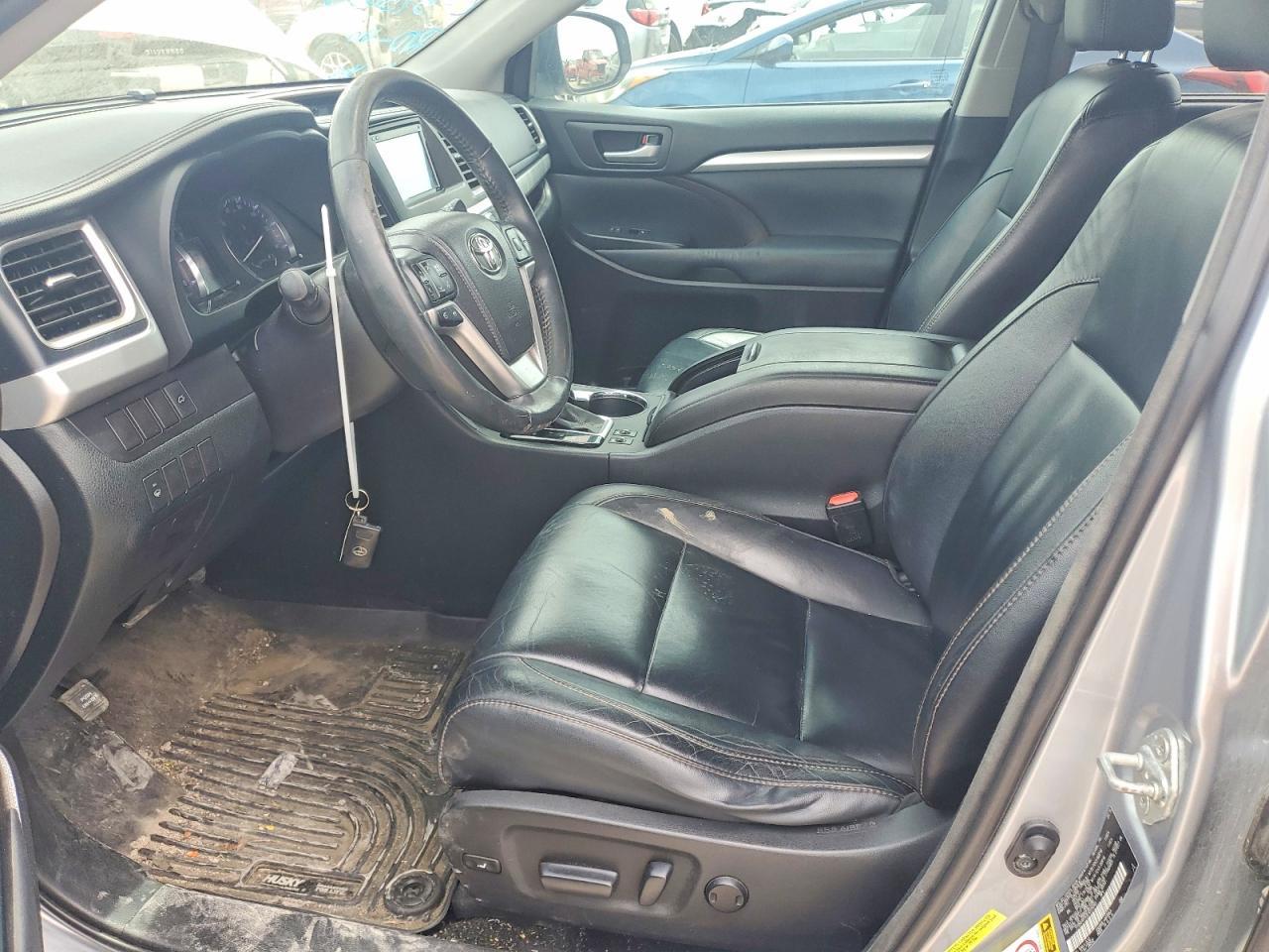 2014 TOYOTA HIGHLANDER
