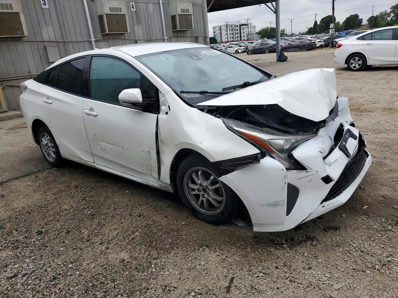 2017 TOYOTA PRIUS