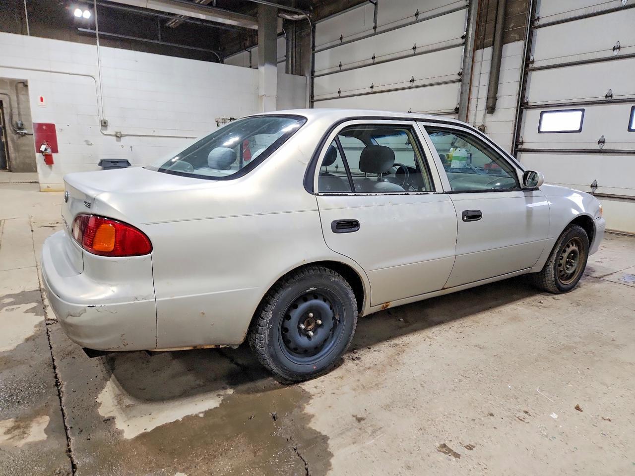 2001 TOYOTA COROLLA