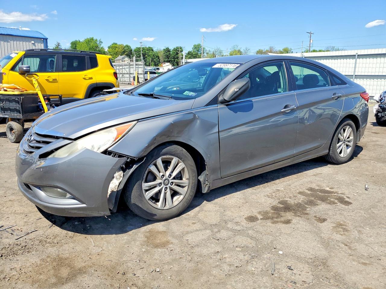 2013 HYUNDAI SONATA