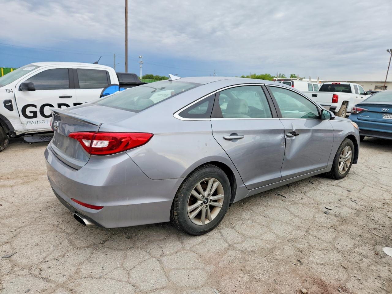 2016 HYUNDAI SONATA
