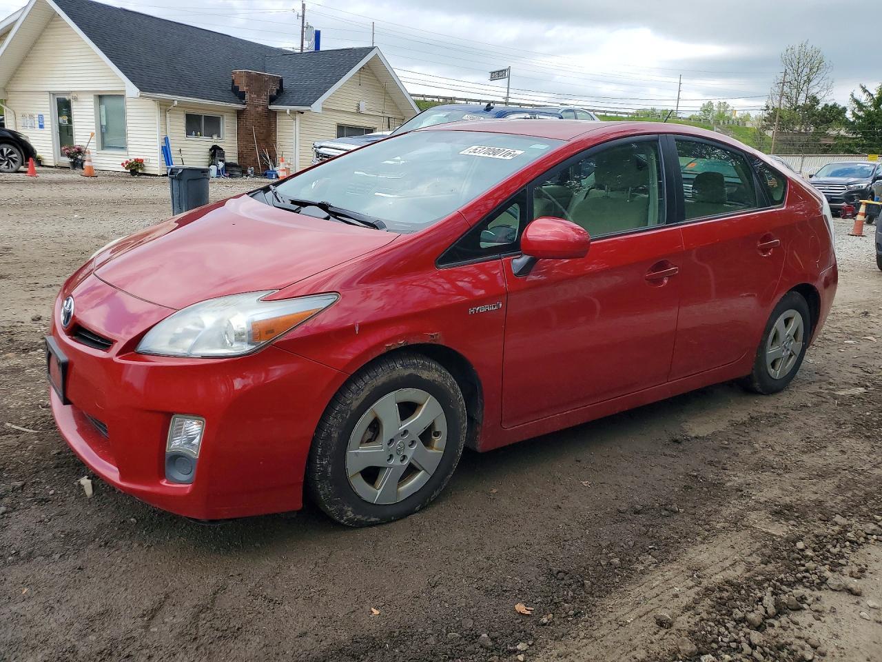 2011 TOYOTA PRIUS