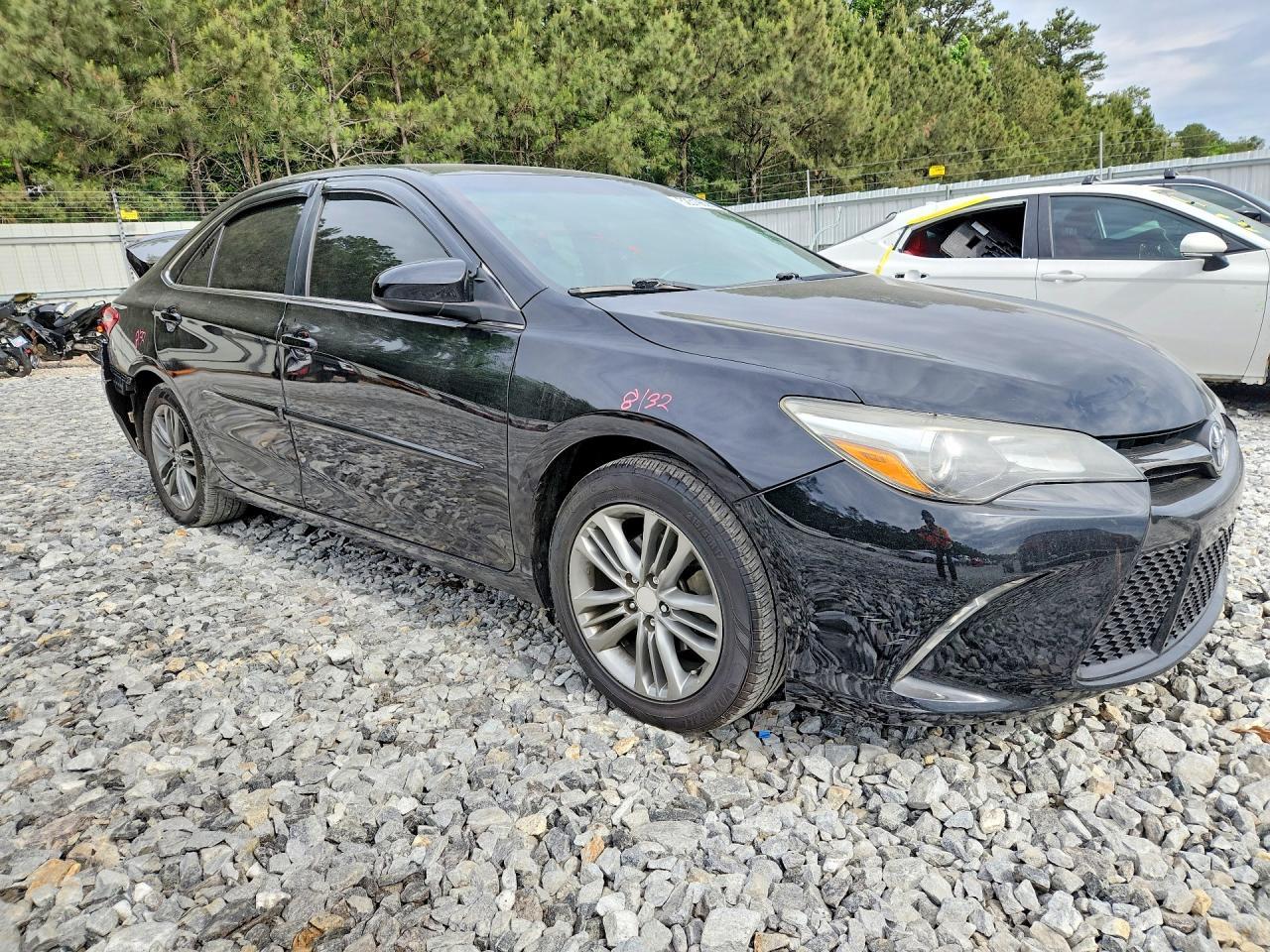 2015 TOYOTA CAMRY
