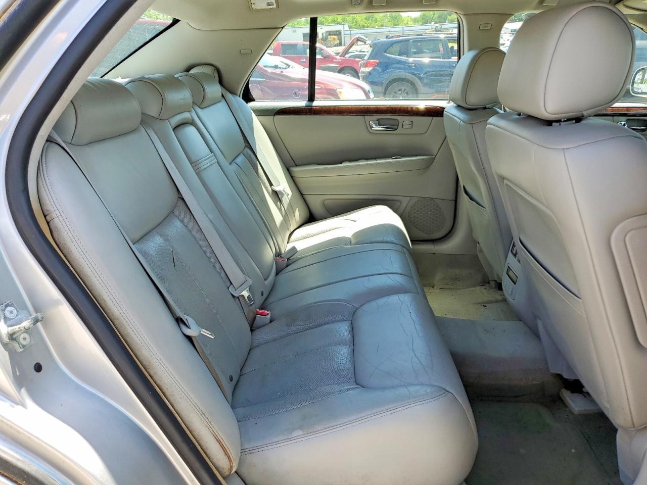 2006 CADILLAC DTS