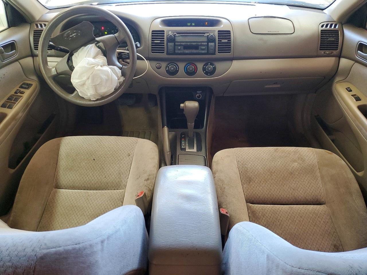 2004 TOYOTA CAMRY