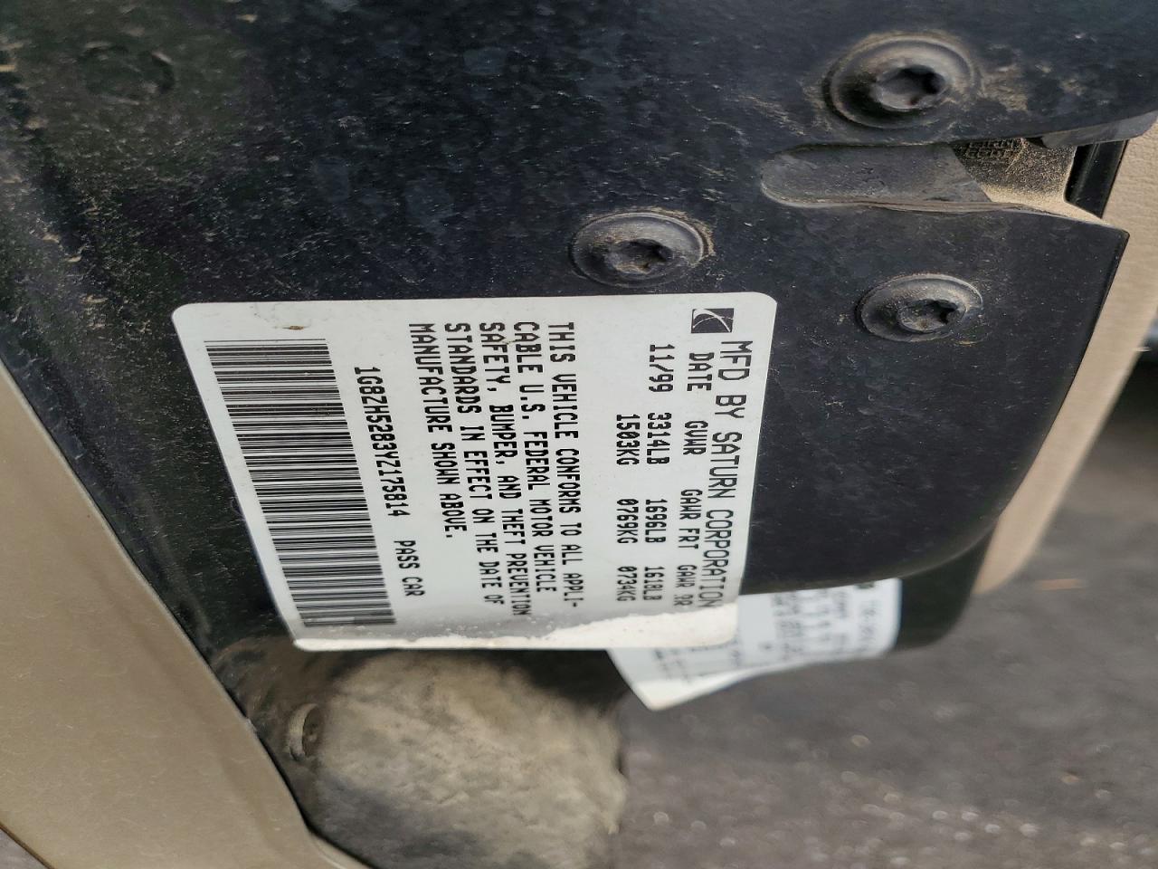 2000 SATURN Sl1