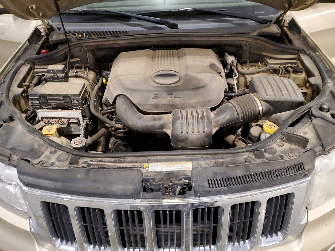 2011 JEEP Grand Cherokee