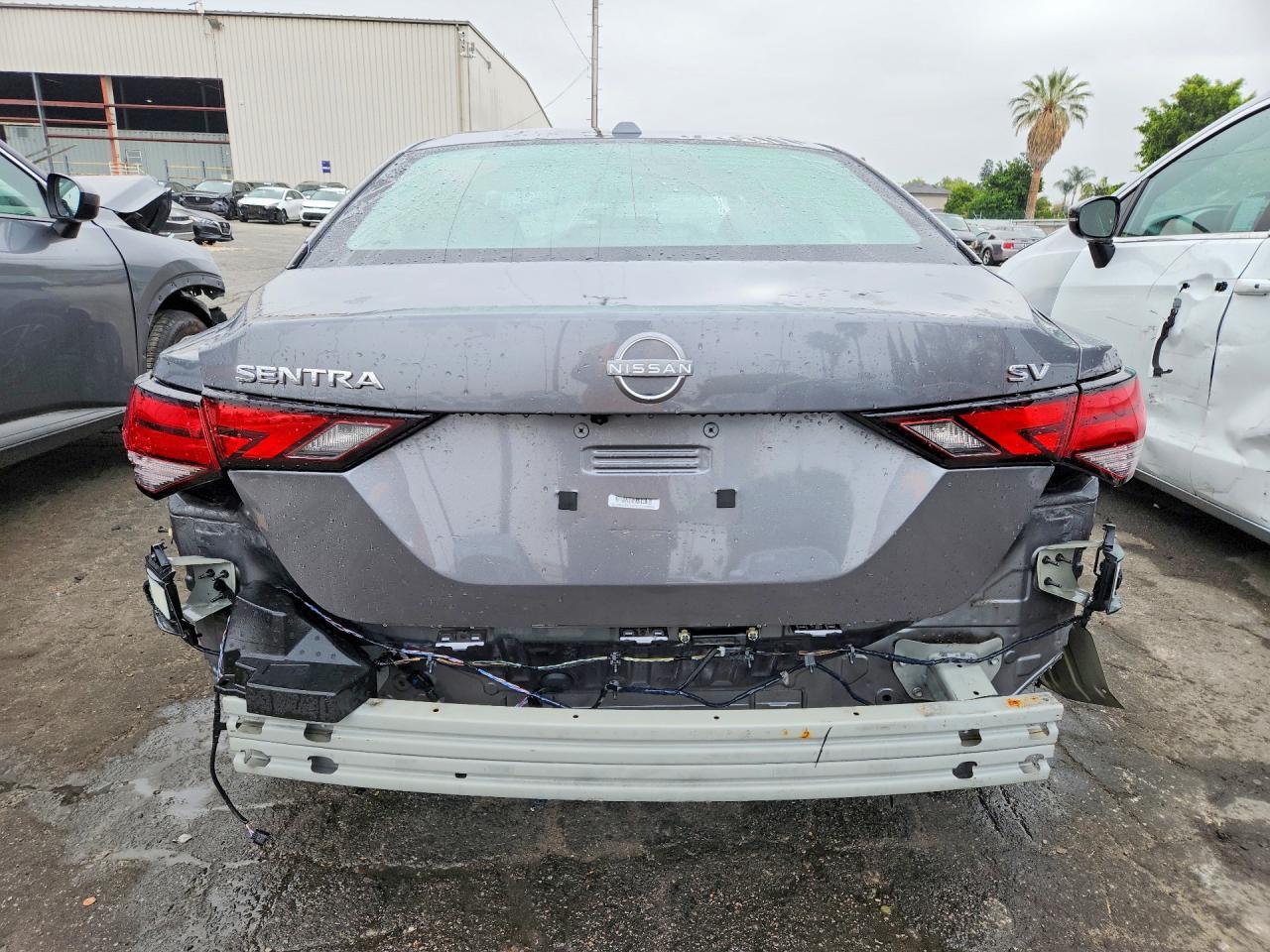 2024 NISSAN SENTRA