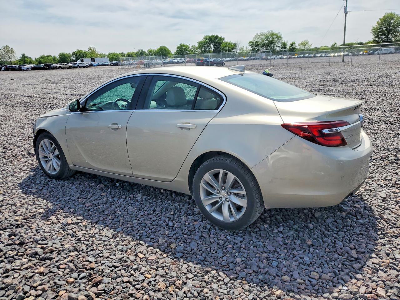 2016 BUICK Regal