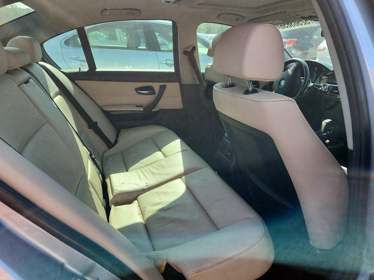 2011 BMW 3 SERIES