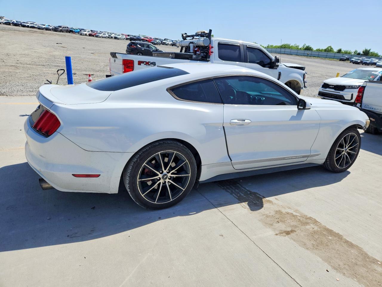 2017 FORD MUSTANG