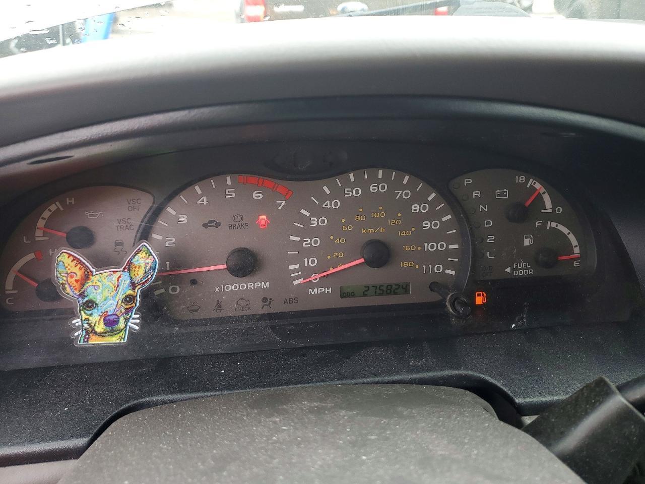 2001 TOYOTA Sequoia