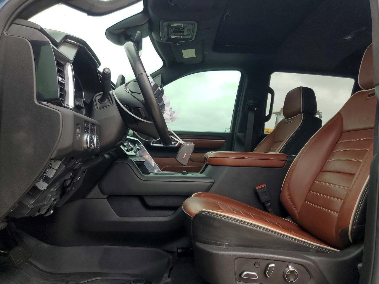 2025 GMC Sierra