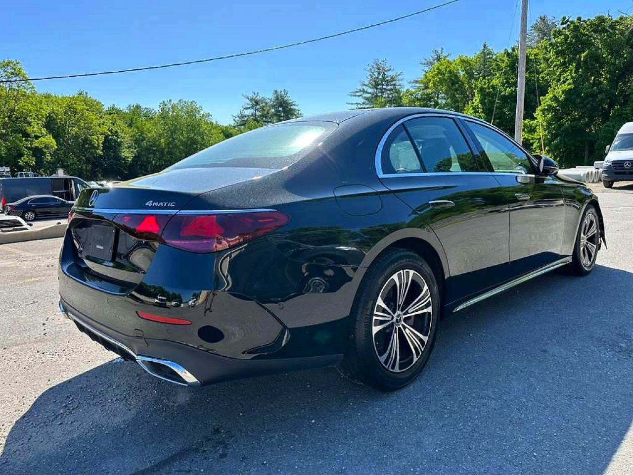 2024 MERCEDES-BENZ E-Class