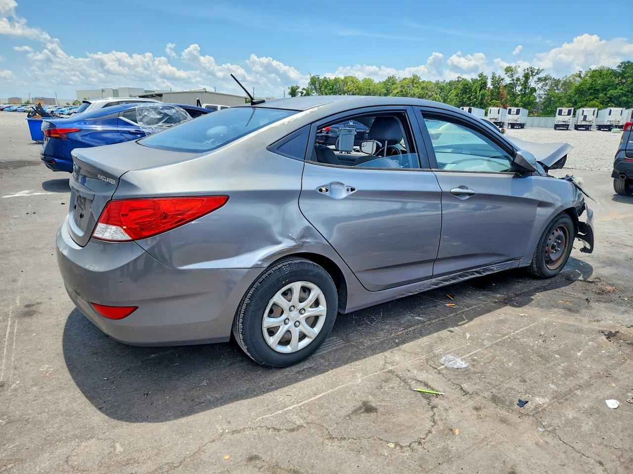 2014 HYUNDAI ACCENT
