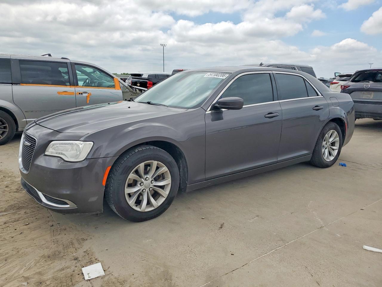 2016 CHRYSLER 300