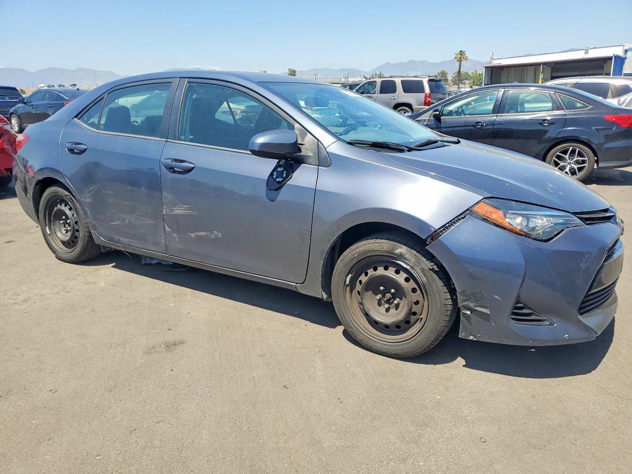 2018 TOYOTA COROLLA