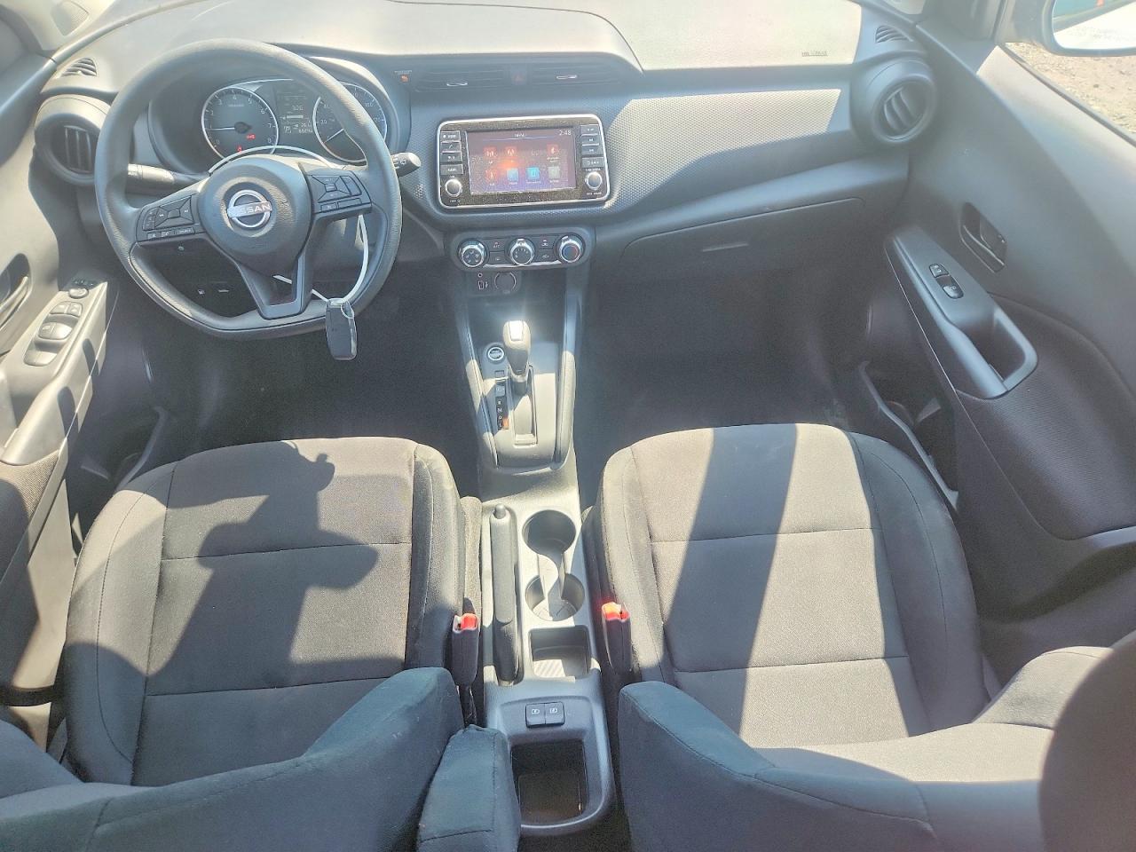2025 NISSAN KICKS