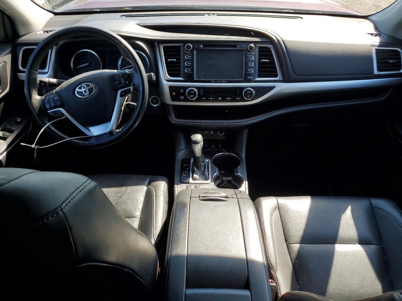 2019 TOYOTA HIGHLANDER