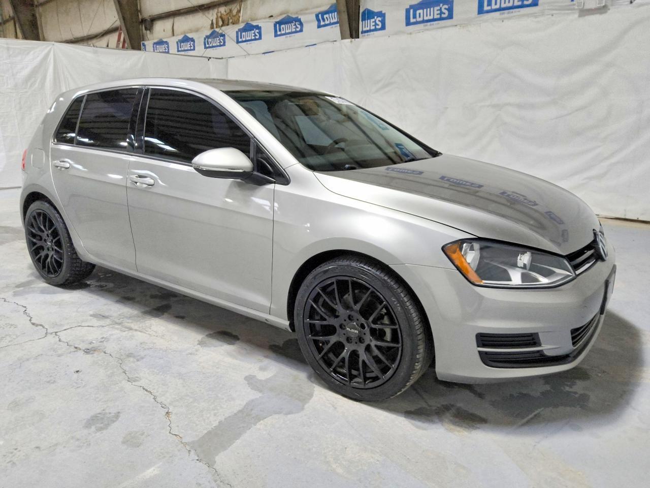 2015 VOLKSWAGEN GOLF