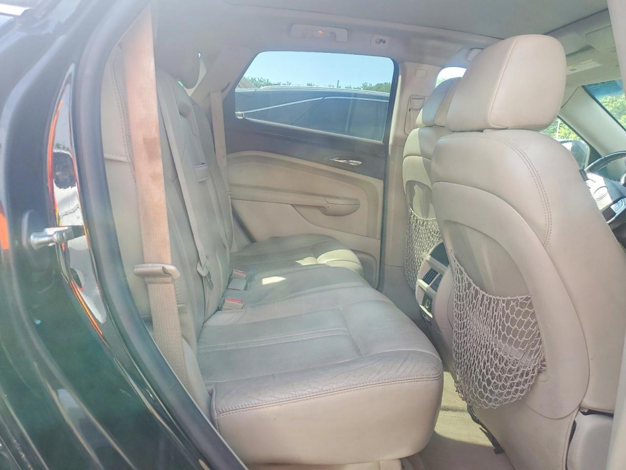 2011 CADILLAC SRX