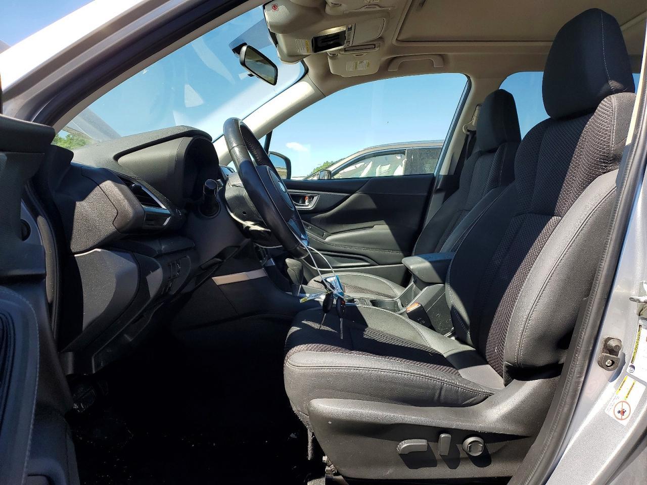 2019 SUBARU FORESTER