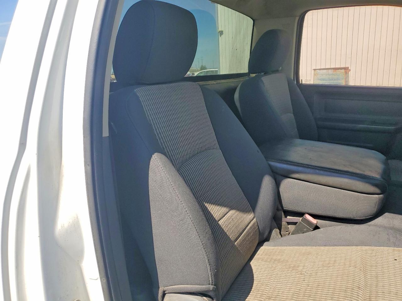 2010 DODGE Ram