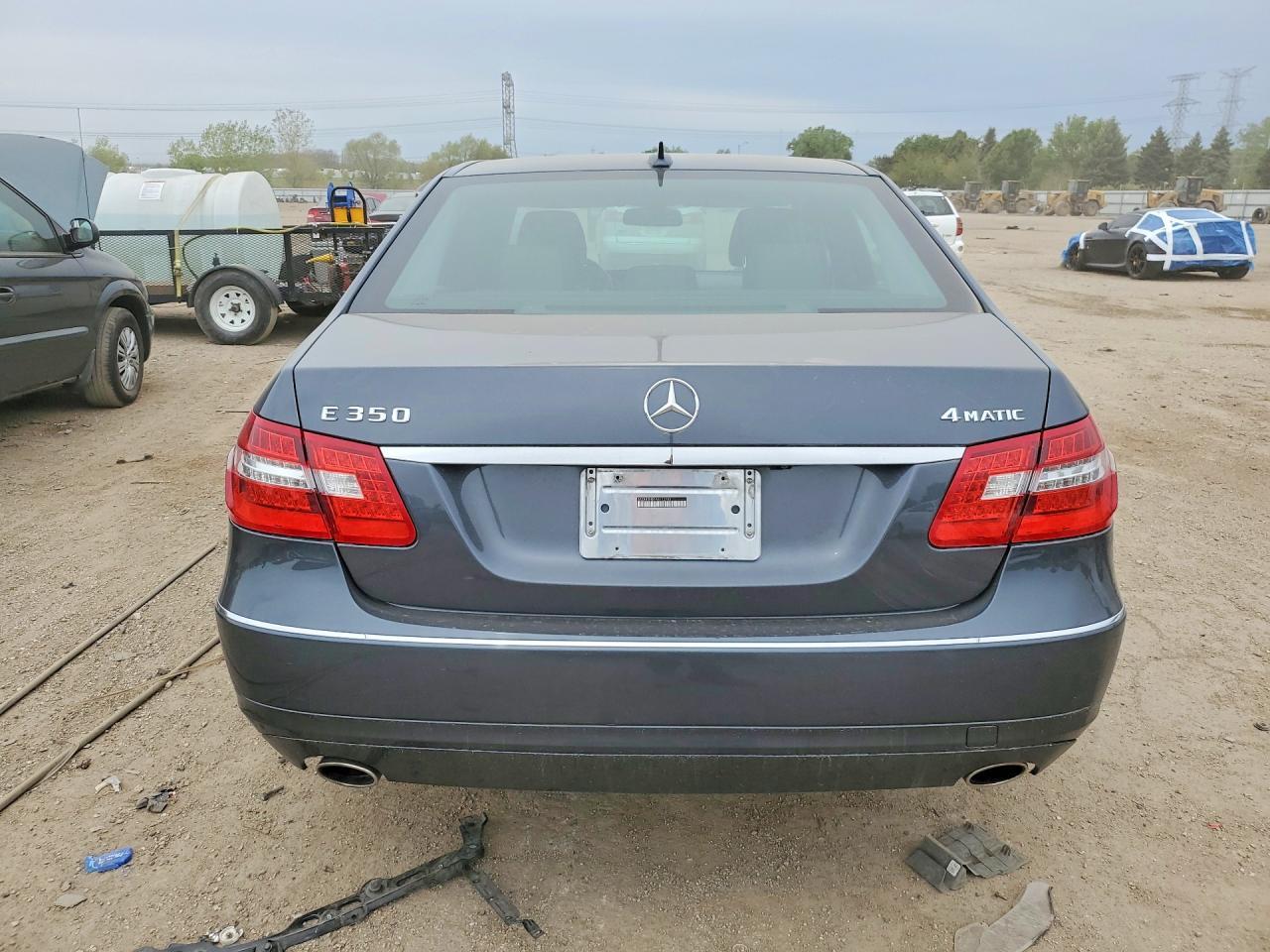 2010 MERCEDES-BENZ E-Class