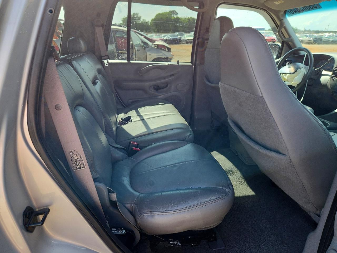 2000 FORD Expedition
