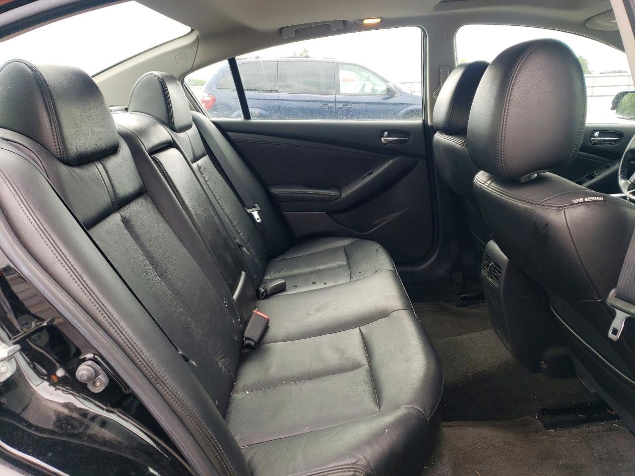 2011 NISSAN ALTIMA
