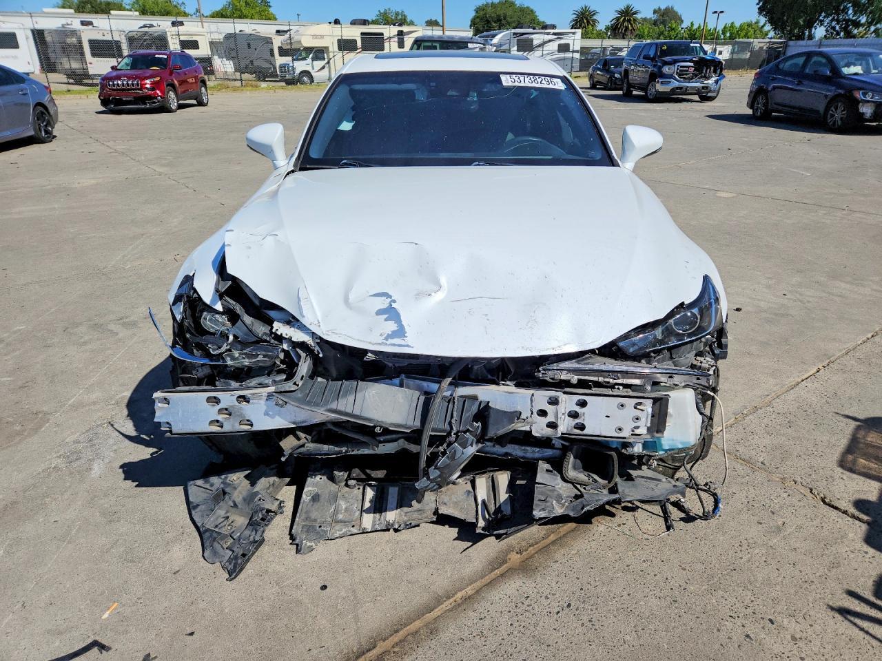 2018 LEXUS IS 300