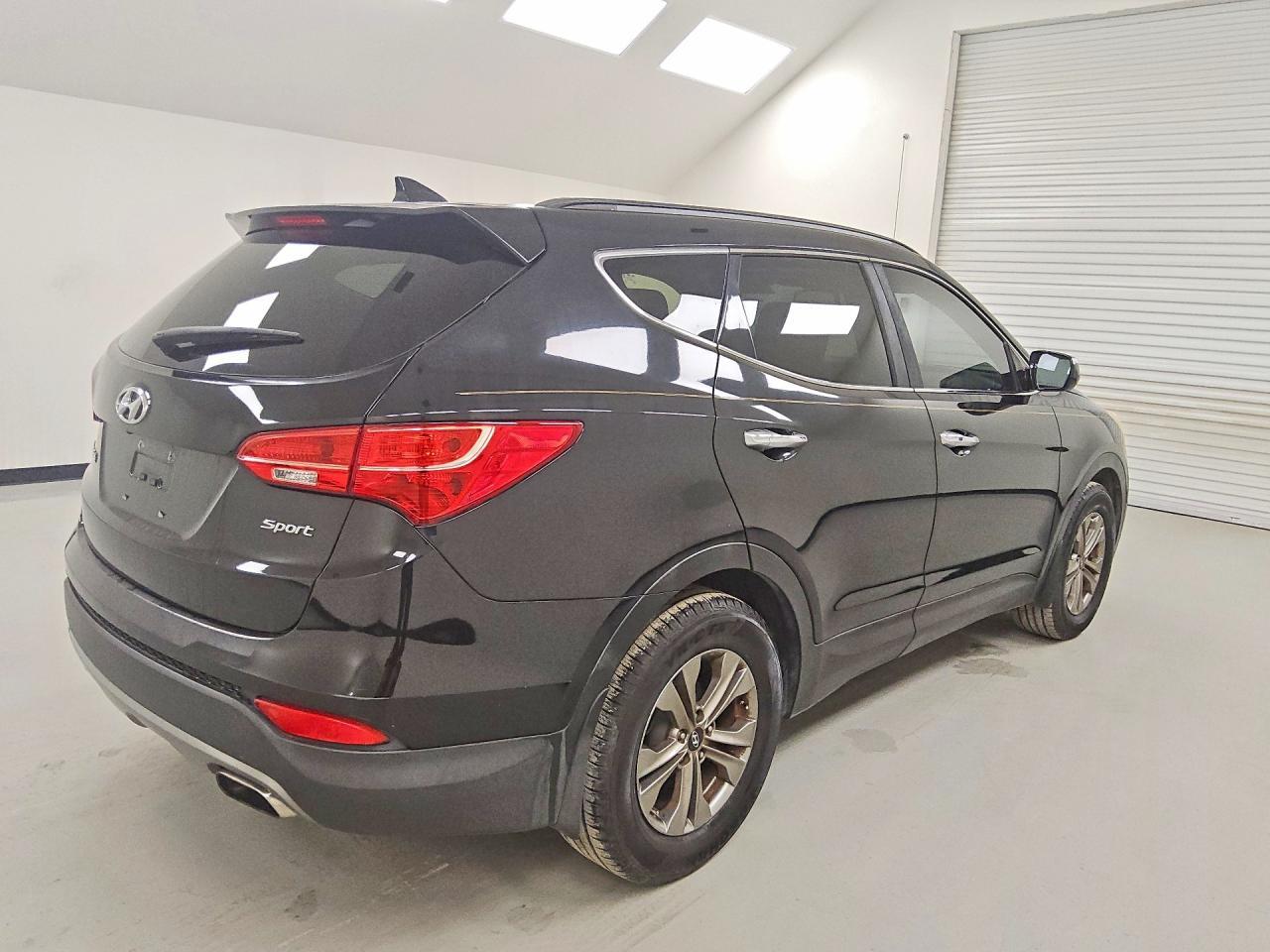 2016 HYUNDAI SANTA FE