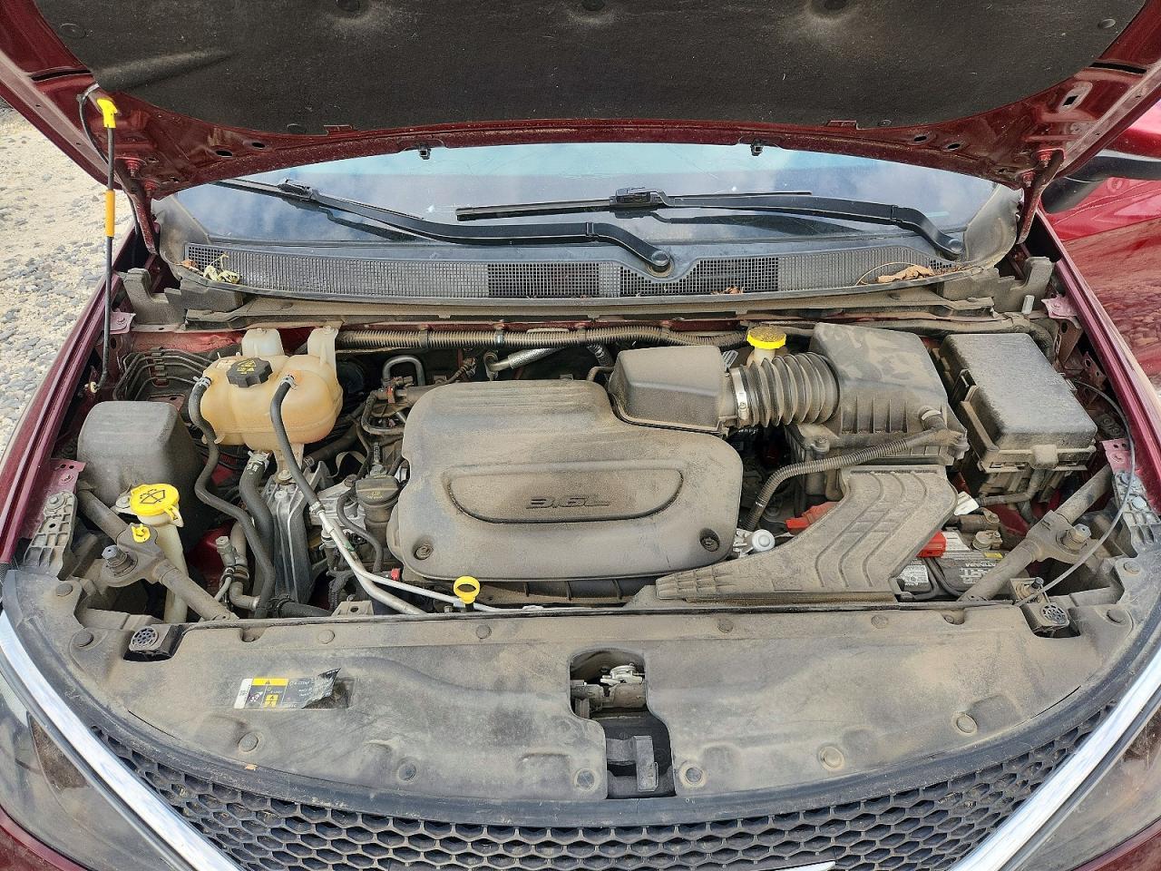 2021 CHRYSLER Voyager