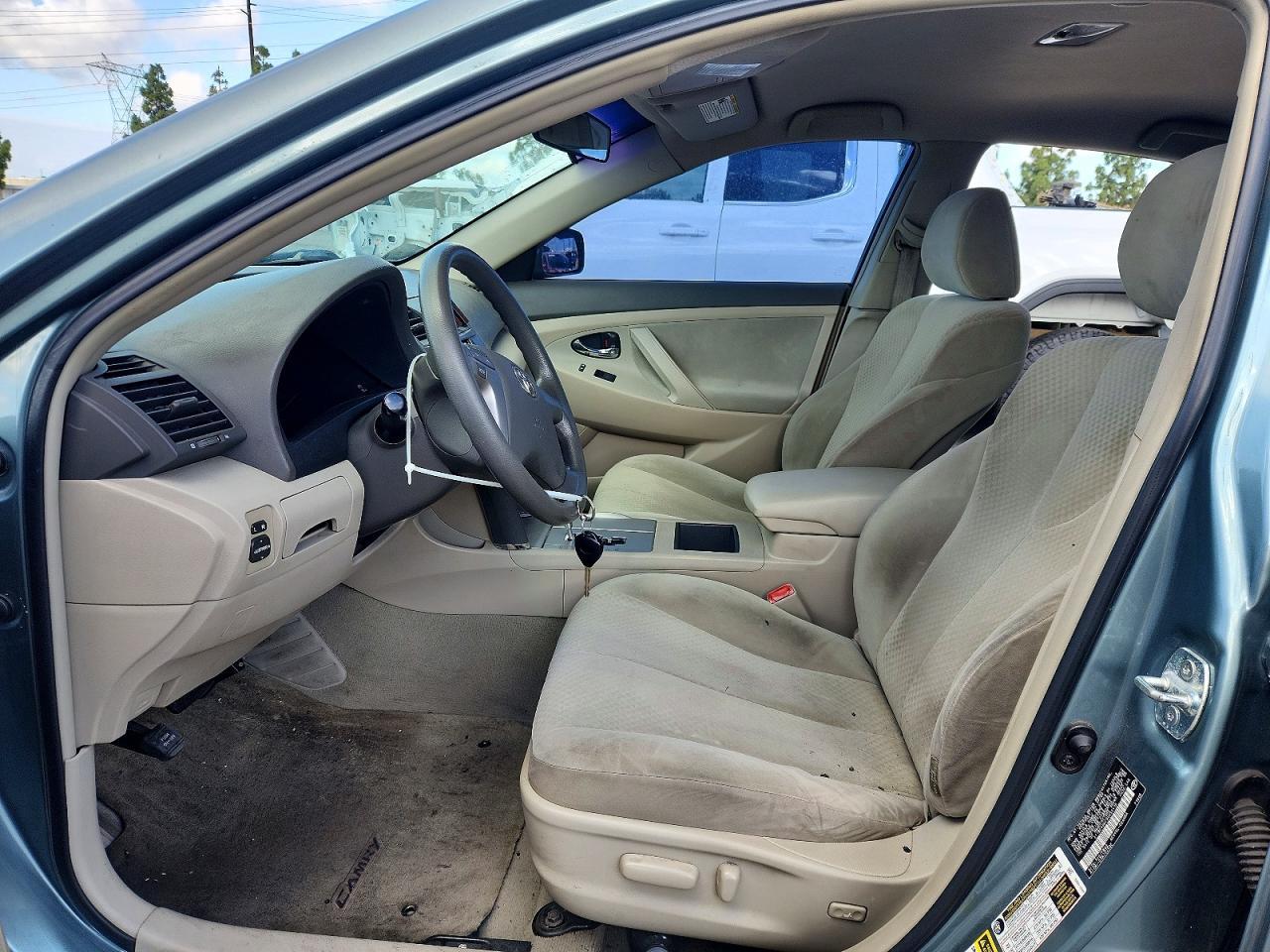 2009 TOYOTA CAMRY