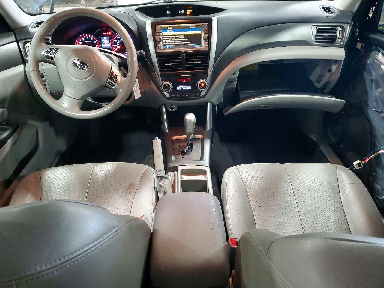 2011 SUBARU FORESTER