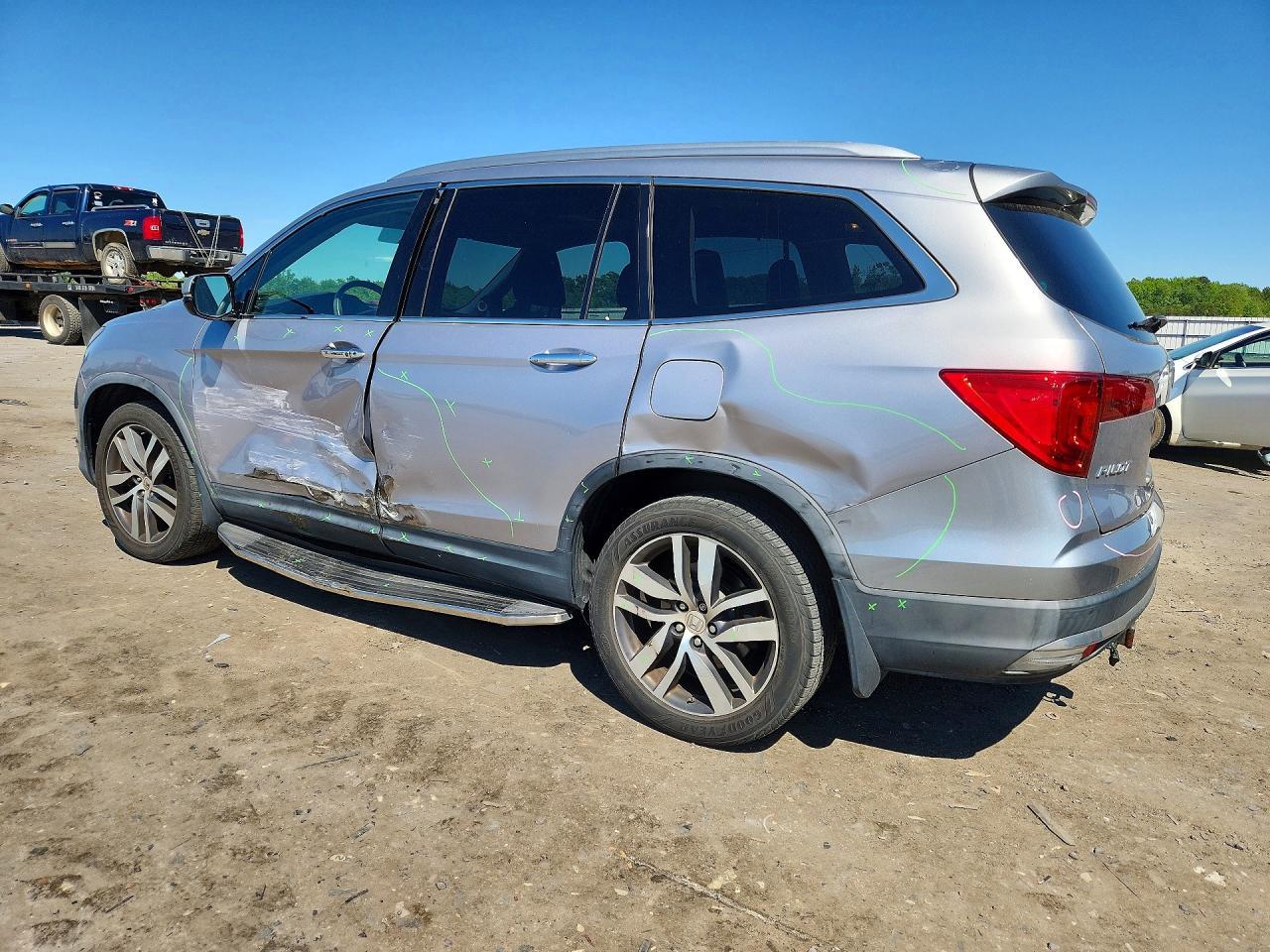 2016 HONDA PILOT