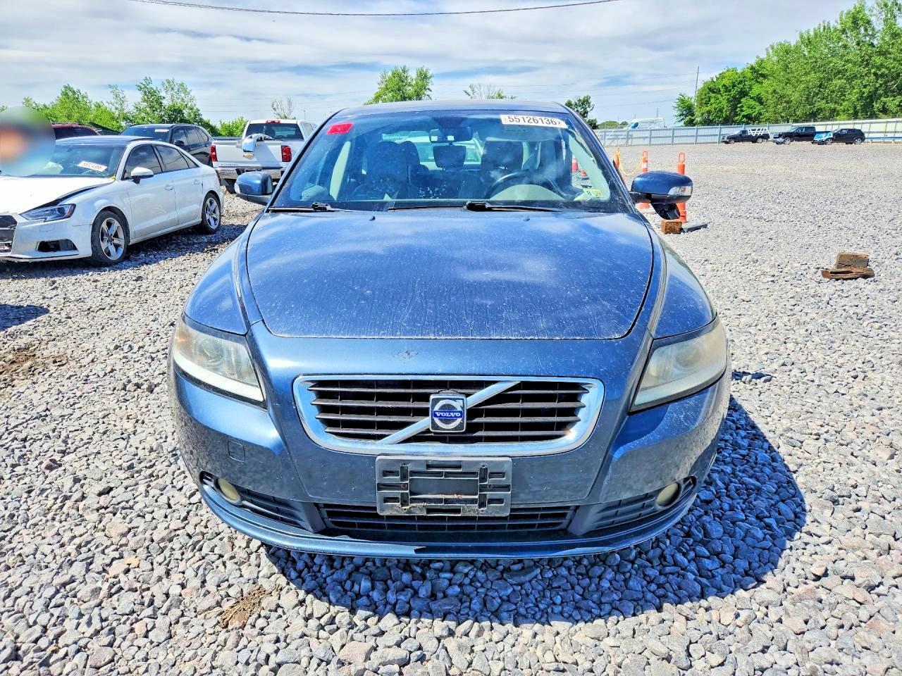 2010 VOLVO S40