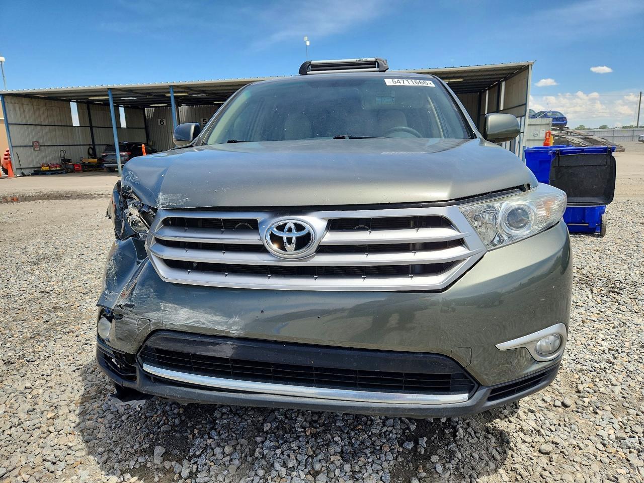 2011 TOYOTA HIGHLANDER