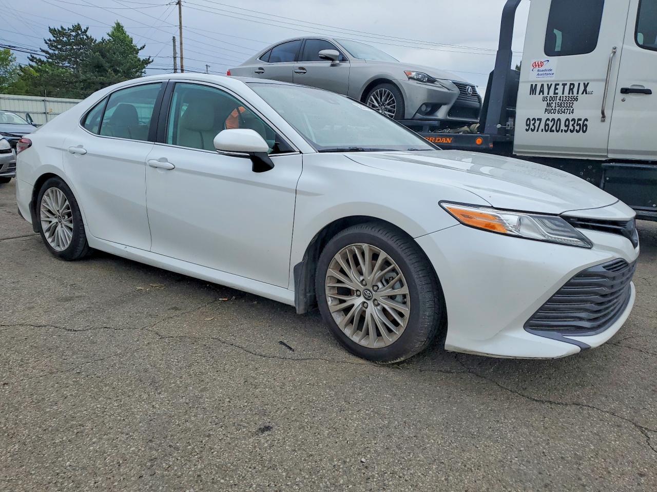 2019 TOYOTA CAMRY