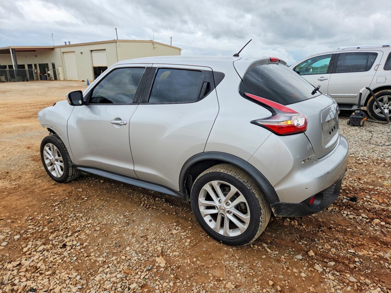 2017 NISSAN Juke