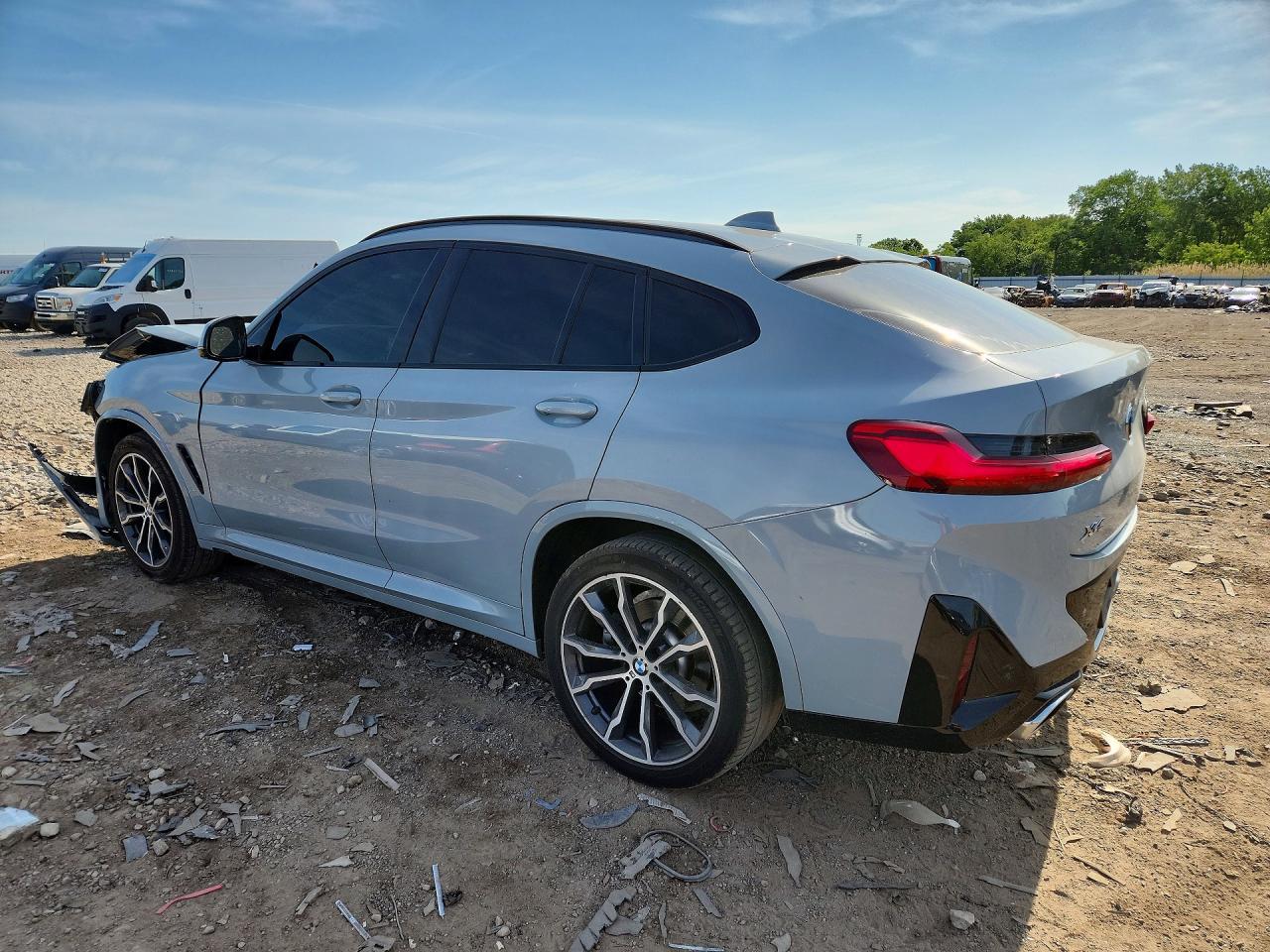 2022 BMW X4
