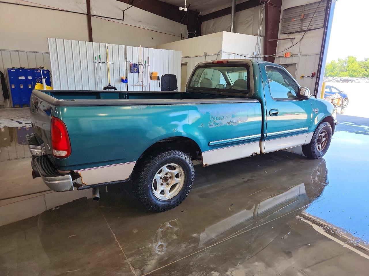 1998 FORD F-150 Lightning