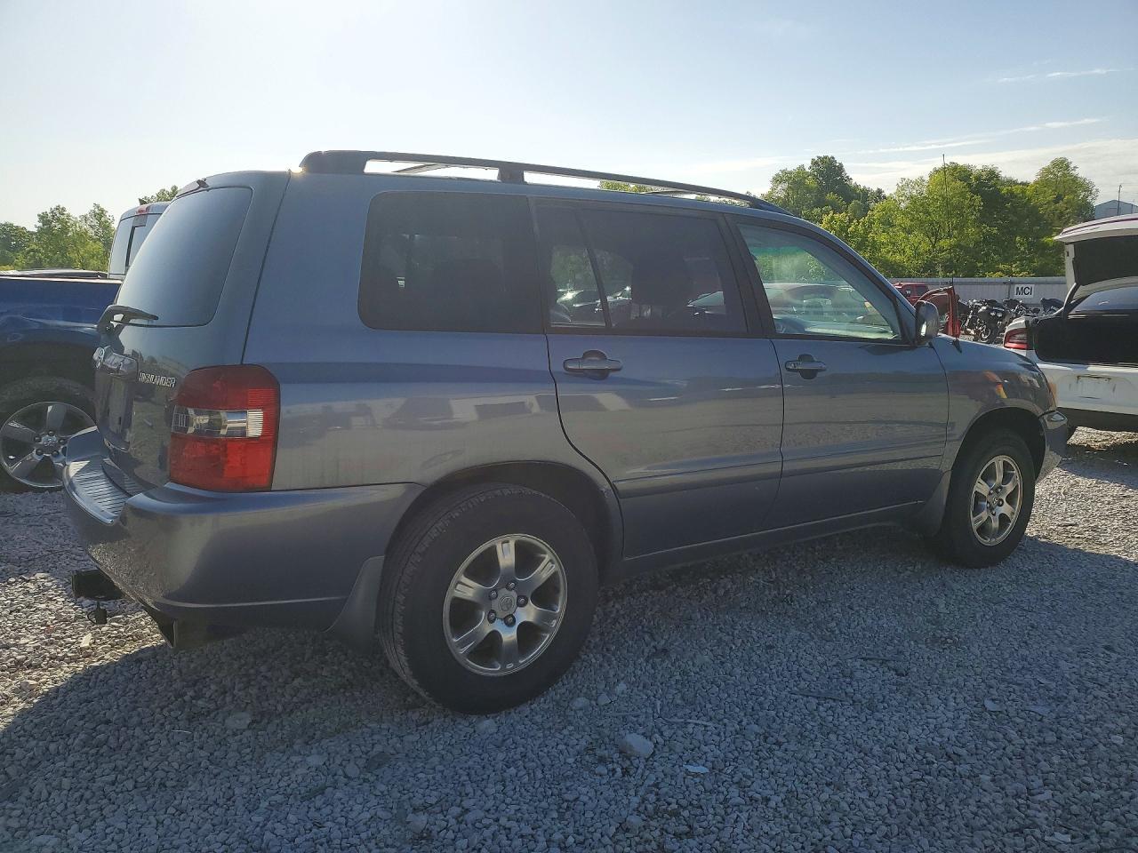 2006 TOYOTA HIGHLANDER